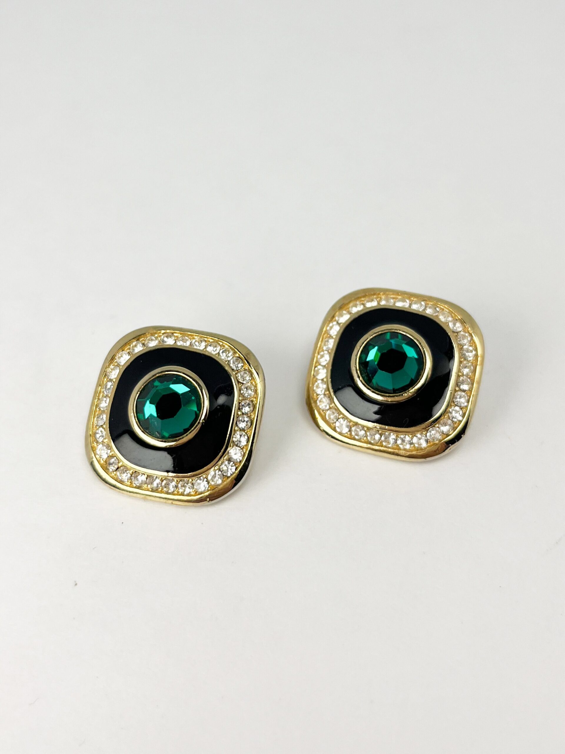 Vintage 80s Daria costume jewelry
