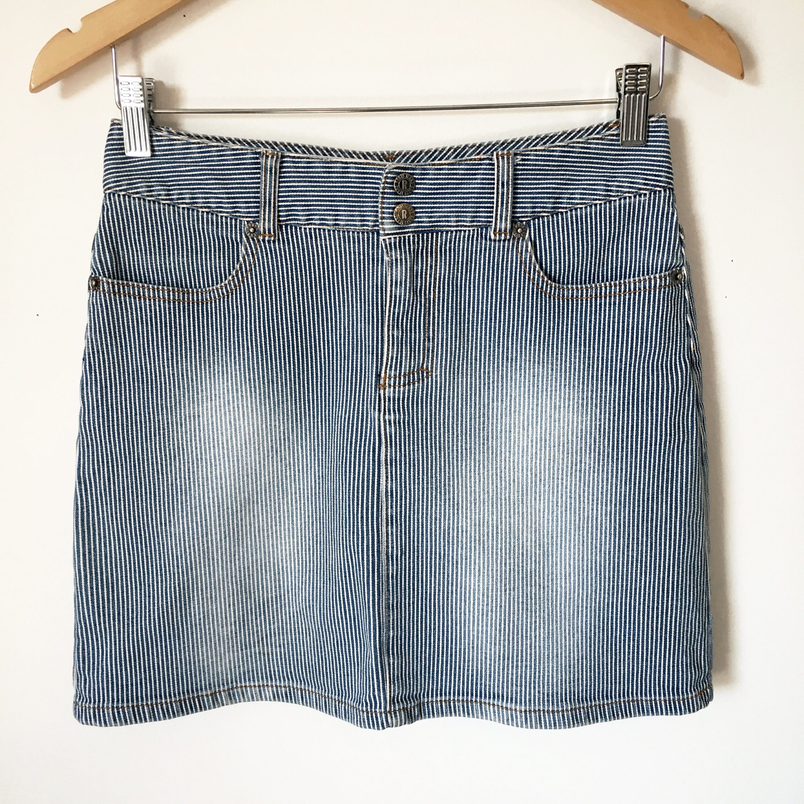 VINTAGE ROOTS SKIRT | pin striped denim mini skirt | size small